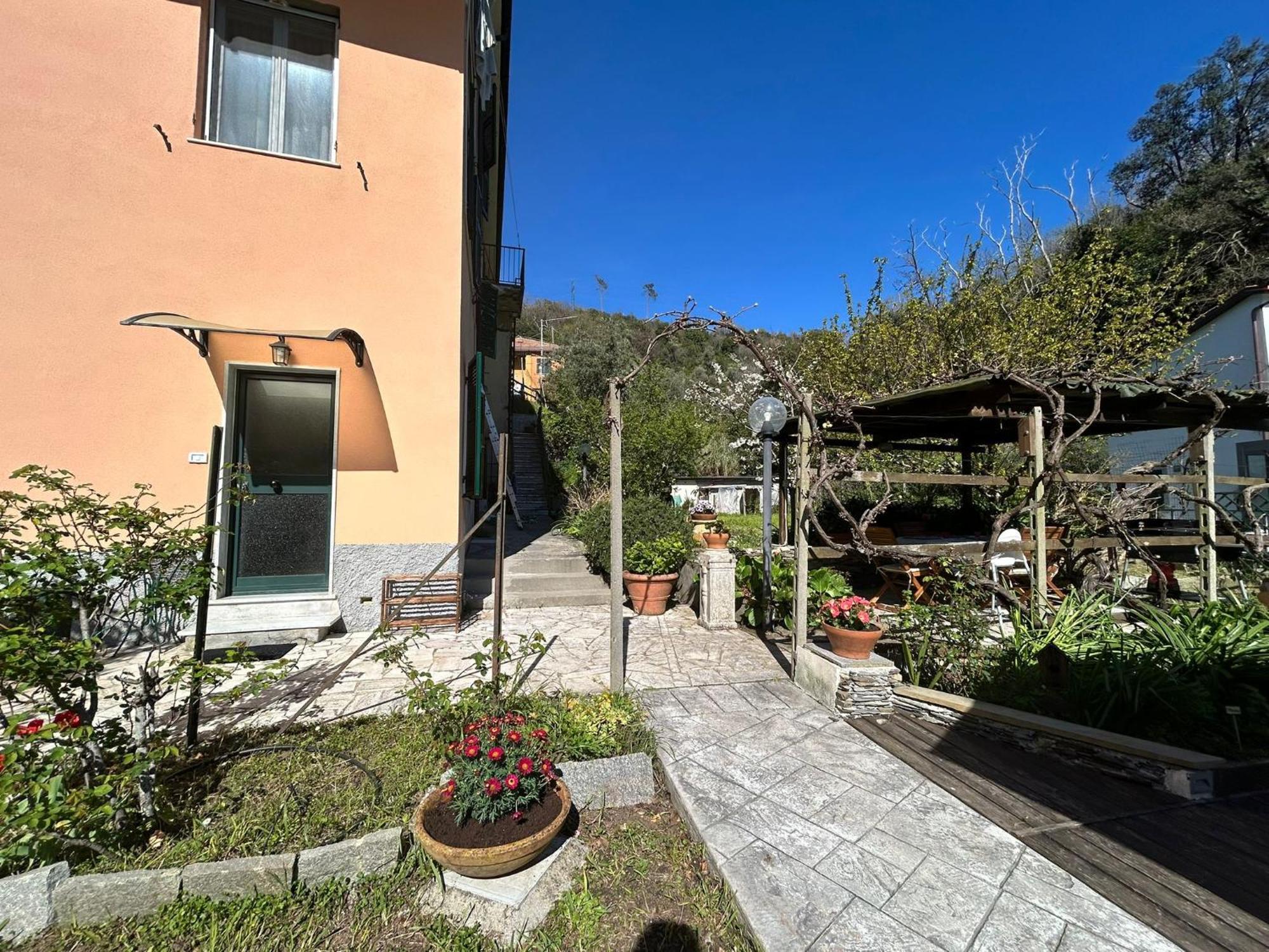 La Casa Nel Verde Lavagna Exterior photo